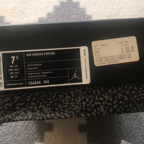 New** Air Jordan 3 Retro - Picture 3 of 7